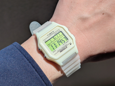 Timex T80 Glow in the Dark Luminescent Japan Limited Edition