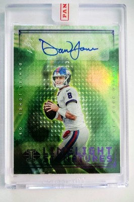 2022 DANIEL JONES ''DANNY DIMES'' Panini Illusions Limelight AUTO Encased 1/1 MVP?