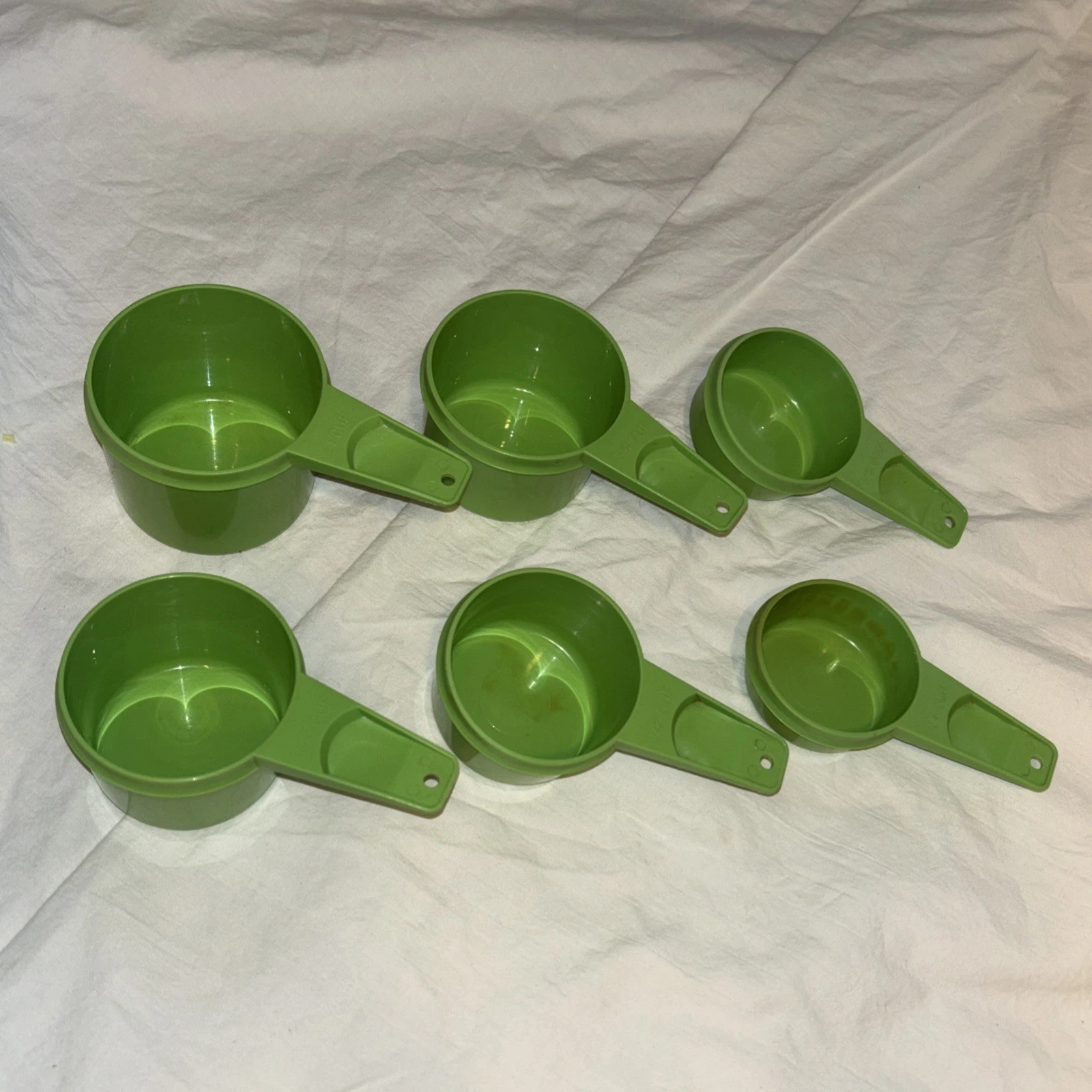 VTG 70s Tupperware Set 6 Apple Lime Avocado Green Nesting Measuring Cups Baking