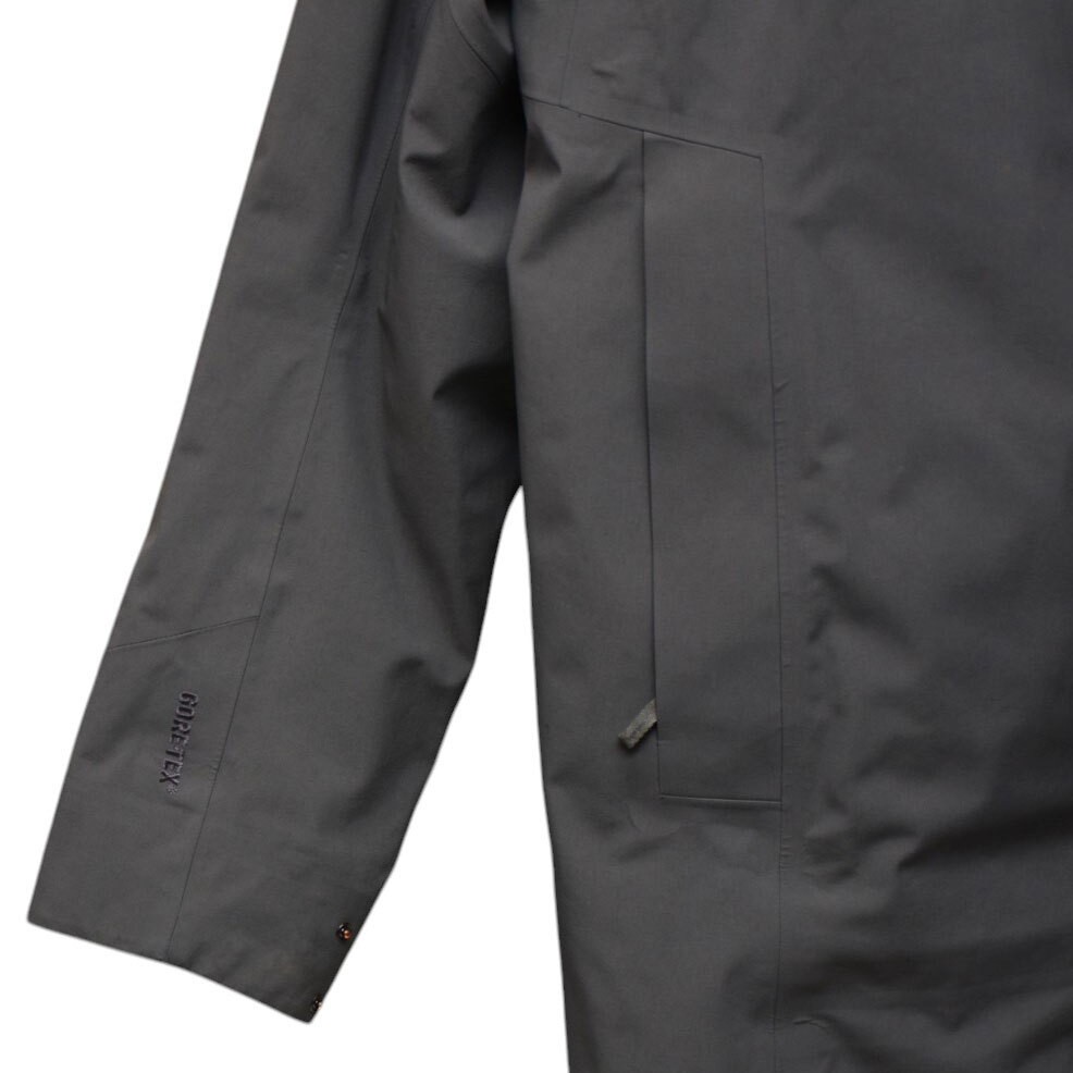 ARC'TERYX Cappotto con cappuccio ARC TERYX GORE TEX Parsec 11120 71260 08 14 8054000192229