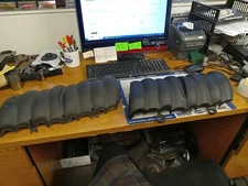 2008 - 2013 CHEVROLET CORVETTE C6 OEM INTAKE MANIFOLD COVER 12604708