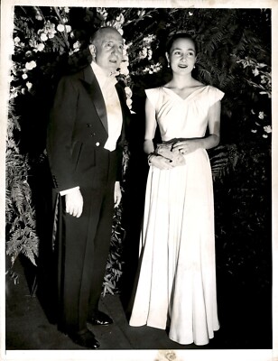 LG78 1953 Original Photo ONLY 150 AT DE CUEVAS DEBUT