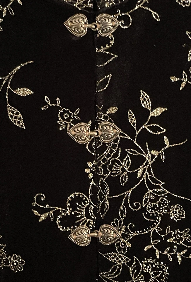 Chaqueta/Ablazer JBS LTD Vintage Inspirada Negro Terciopelo Mandarín Acentos Dorados Talla M Foto 4 de 4