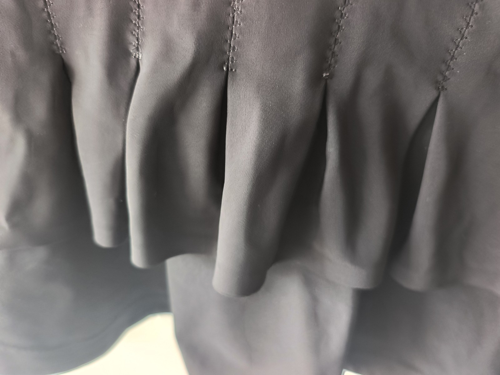 Lululemon Black Adjustable Size Jacket Sizes Smal… - image 6