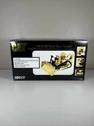 Norscot 55062 Limited Edition 75th Aniversary Gold CAT D11R Track Type Tractor - Picture 6 of 7