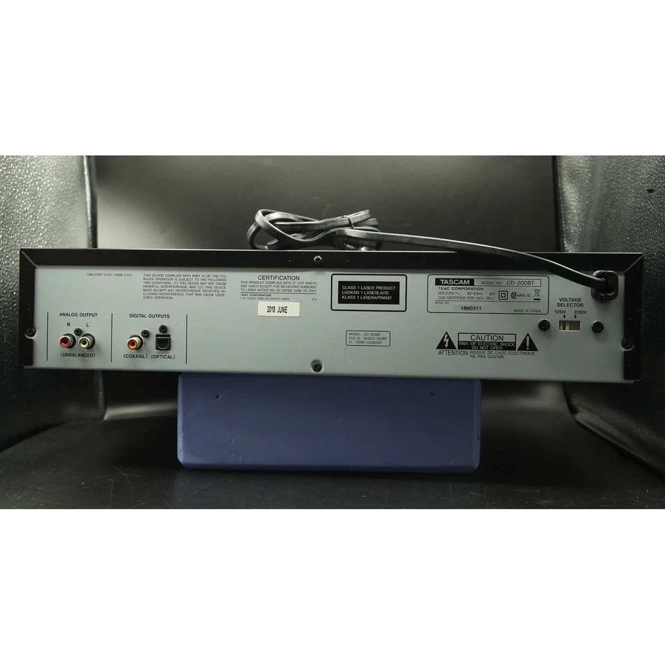 Tascam CD-200BT CD Player with Bluetooth Rackmount MP3 USB - Image 2 of 4