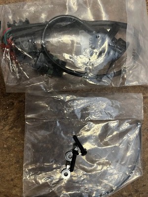 WARN WINCH REMOTE CONTROL SOCKET KIT OEM 715003651   (LOCEB2)