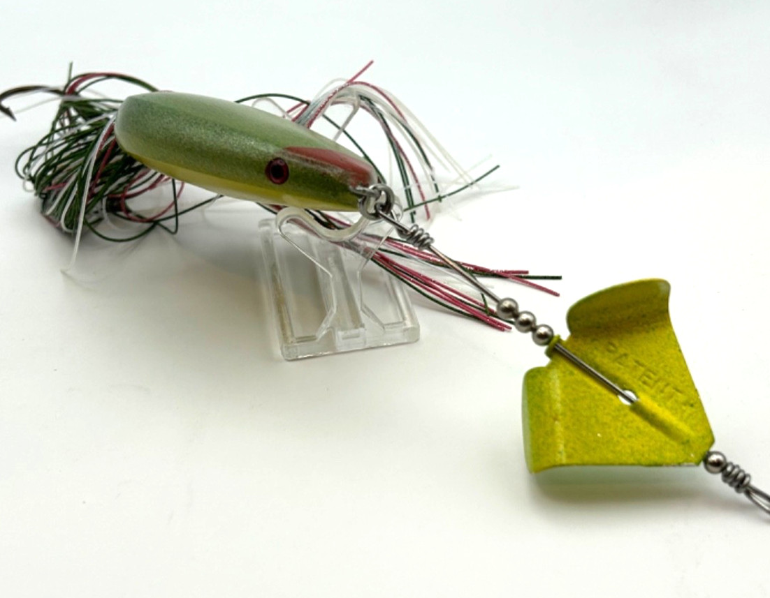 Topwater Buzzbait Prop Lure Skirted Wood Body Chartreuse Green Muskie Pike - Image 7