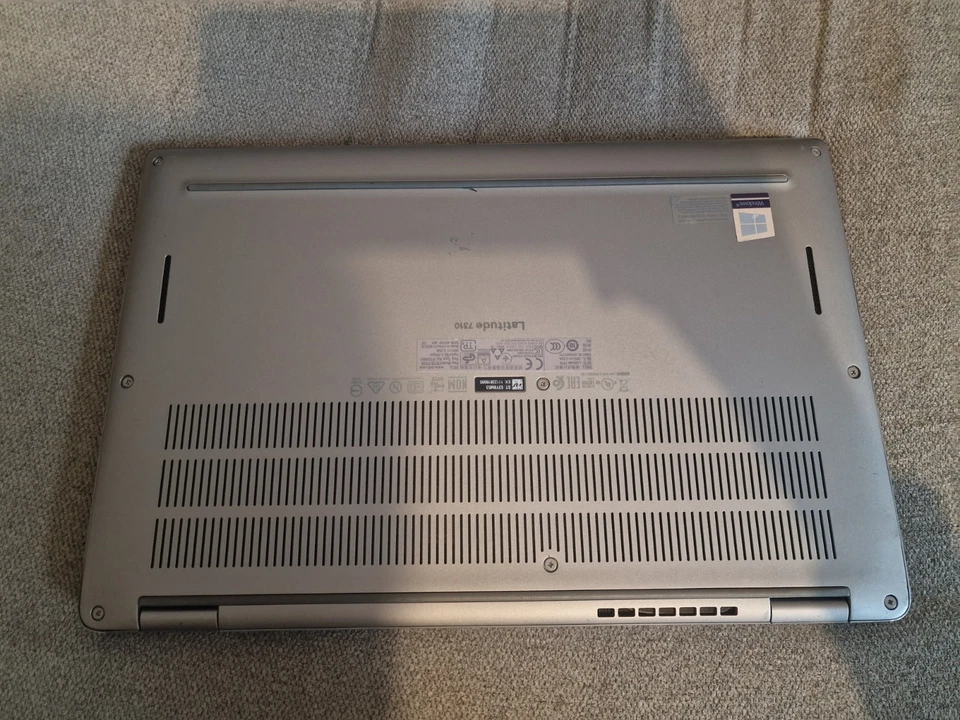 Dell Latitude 7310 · i5-10310U · 8GB · 240GB, photo 4 of 4