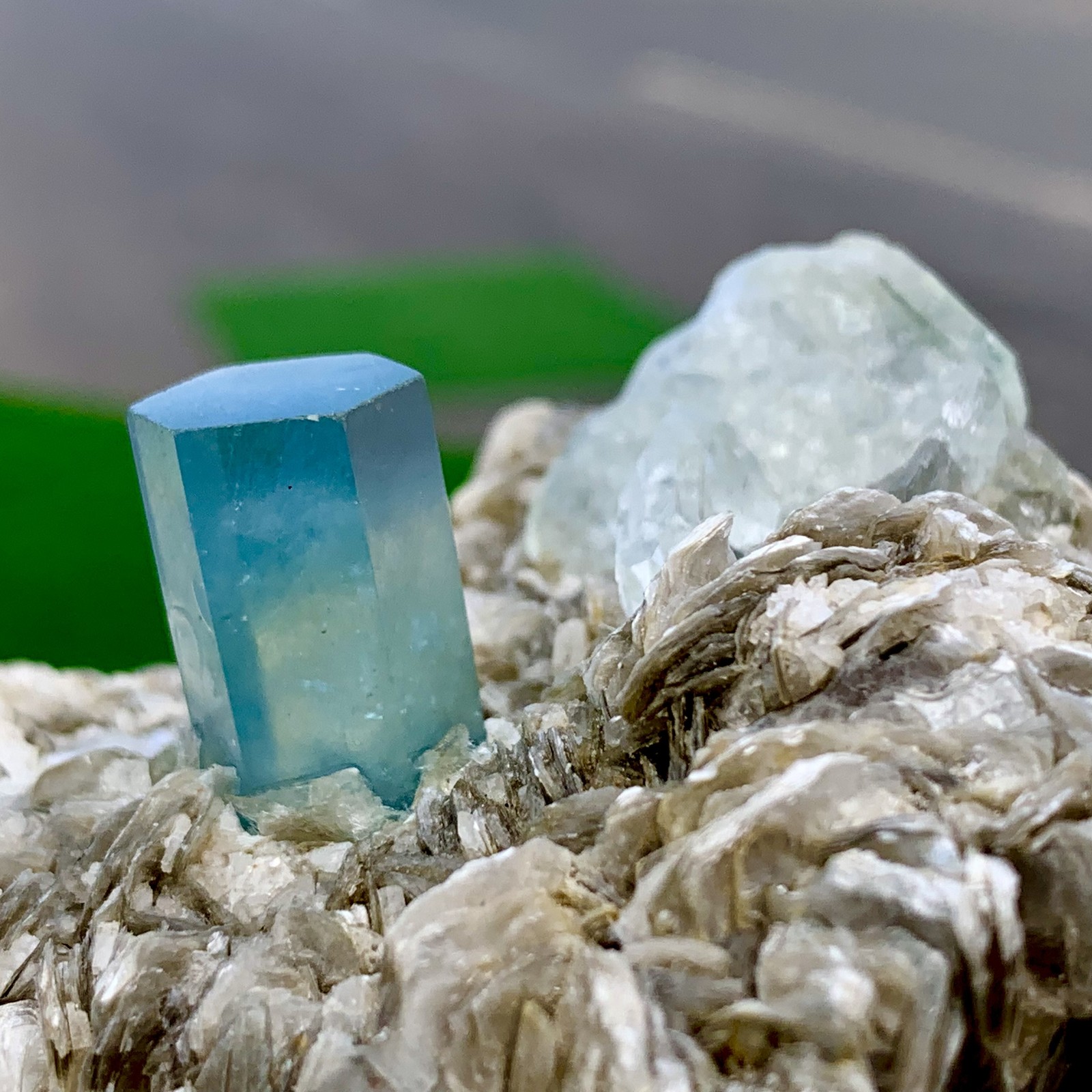 254G Rare!! Natural beautiful Aquamarine with Mica Crystal Specimen Rough