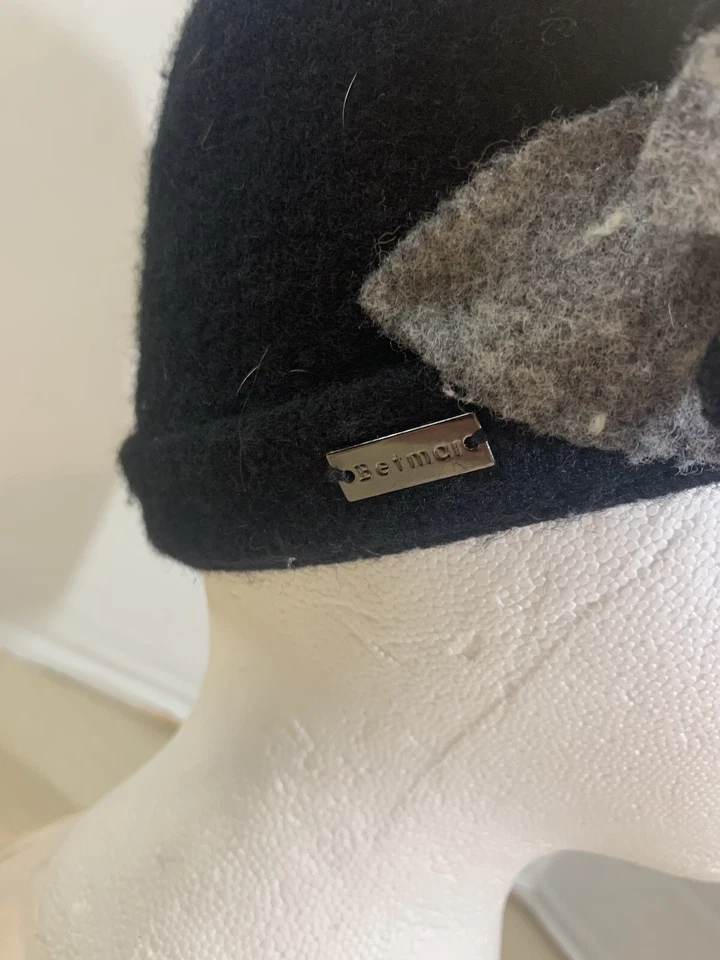 Betmar Women's Black Felt Hat with Flower One Size Wool Blend Newsboy Cap - Image 3 of 4