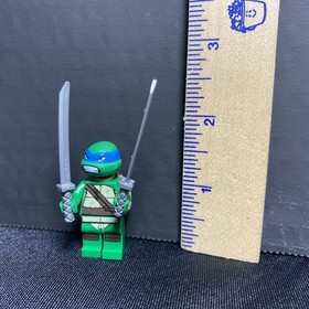 Lego Minifigure Leonardo With Swords TMNT Teenage Mutant Ninja Turtles tnt002