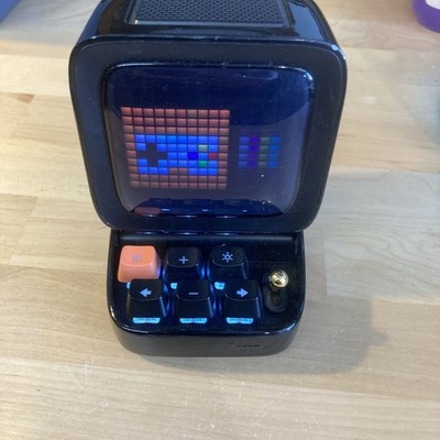 Divoom Ditoo Portable Speaker Retro Art Pixel Screen
