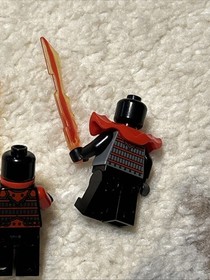 LEGO Ninjago Stone Army Swordsman Red Face And Blue Face