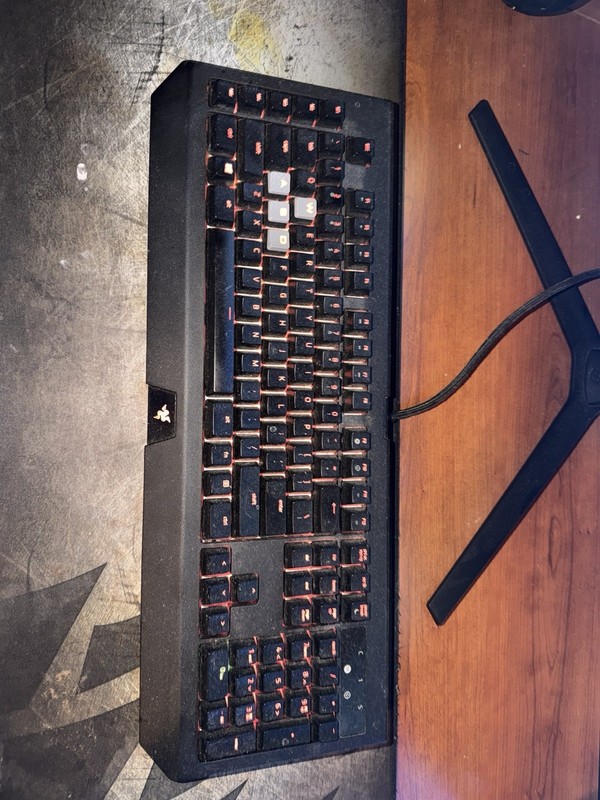 Razer Gaming Keyboard & Mouse Bundle – Cynosa V2 + DeathAdder Essential
