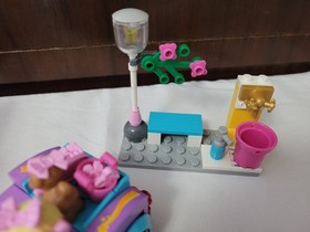 Lego Friends 3183 Stephanies Car + 3061 City Park Cafe -Missing Several Pieces