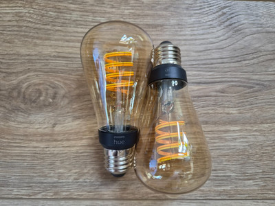 2x Philips Hue White E27 Filament Edison (550 lm)