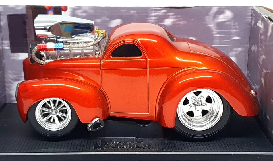 Muscle Machines 1/18 Scale 71166 - 1941 Willys Coupe - Met. Dk. Orange - Image 3 of 4