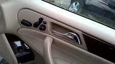 C320      2001 Door Handle Interior 30951804