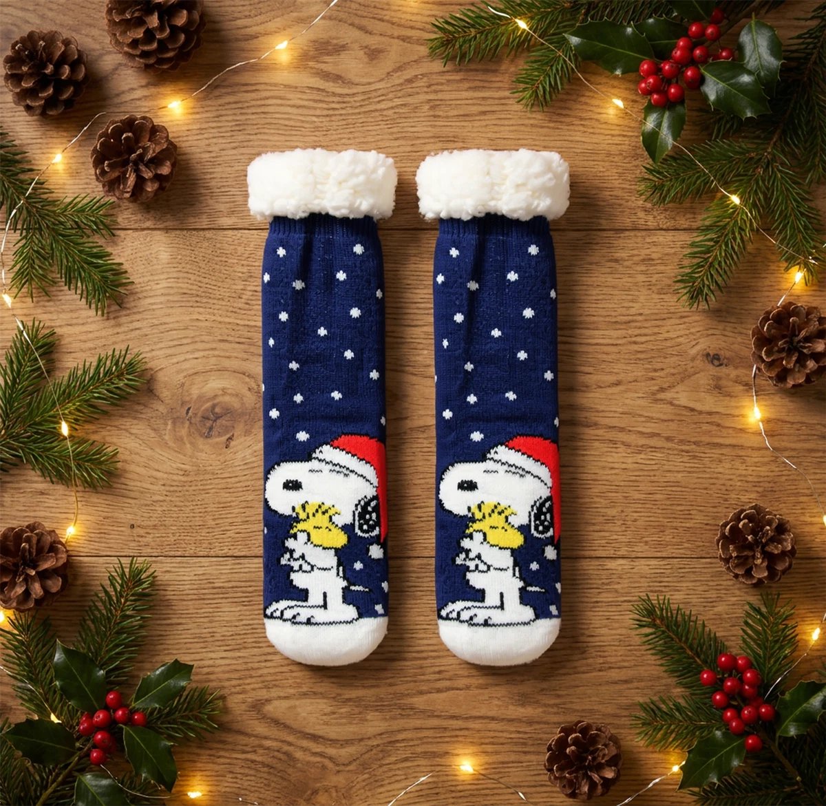 A2Z Damas Licencia Oficial Peanuts Snoopy Zapatilla Calcetines Tallas UK 4-8