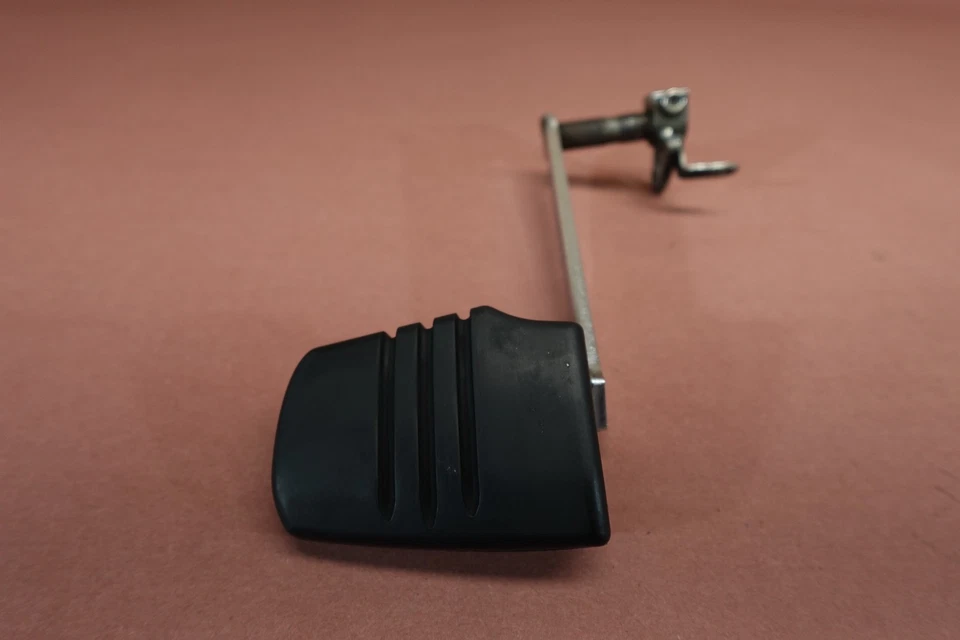 Pedal de freno trasero Yamaha VStar 1300 V Star XVS1300 2007-2015 Foto 3 de 4