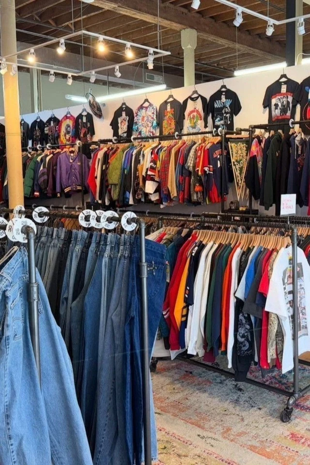 Upgrade your closet! Vintage + Modern Great Brands LL. Bean, Harley etc. 5/