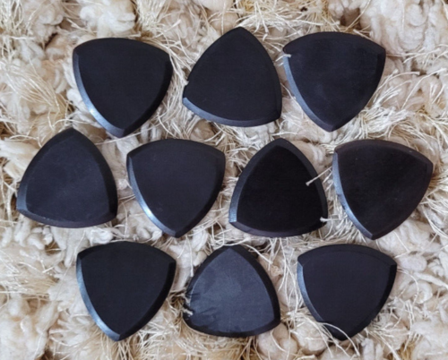Set of 10 Triangular Shape Exotic Real buffalo horn guitar picks plectrum gift - Picture 1 of 11