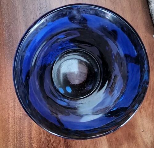 Kosta Boda Bertil Vallien Retired Multi-color Art Glass Vase Bird Motif 5 3/4"T - Picture 8 of 10