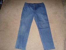 GLORIA VANDERBILT AMANDA WOMEN'S JEANS SIZE 18 AVERAGE NICE