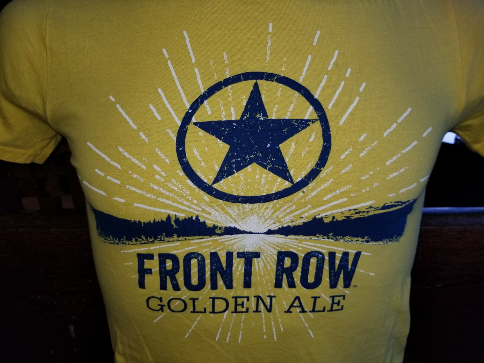 FILA T shirt piccola gialla FRONT ROW Gol Ale marca birra americana