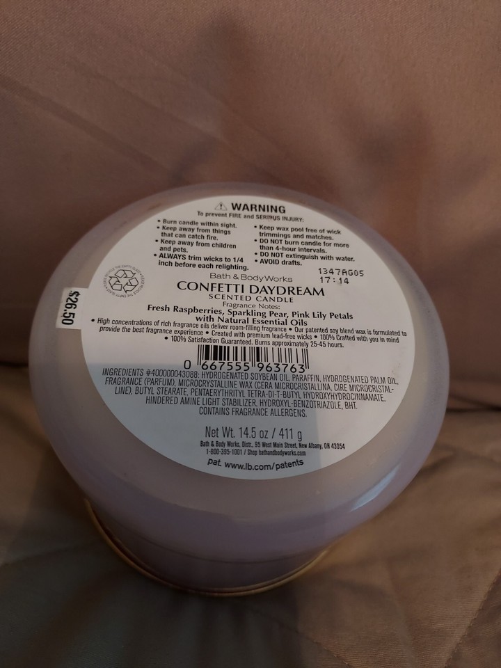 CONFETTI DAYDREAMBATH AND BODY WORKS 14.5 Oz 3 WICK SCENTED CANDLE