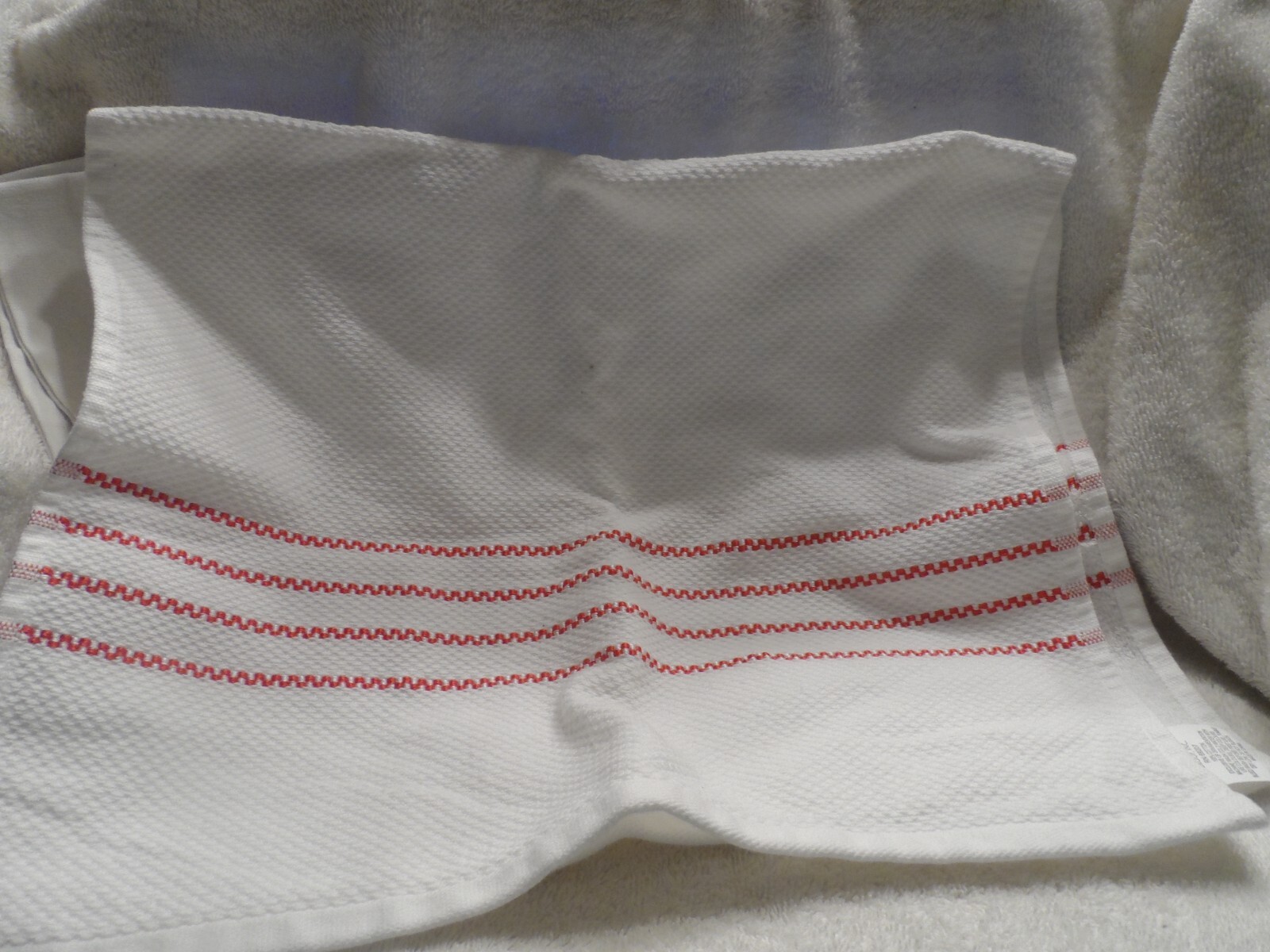 2 Hallmark Christmas guest towels + 1 white w/ red hand towel Revere Mills eBay