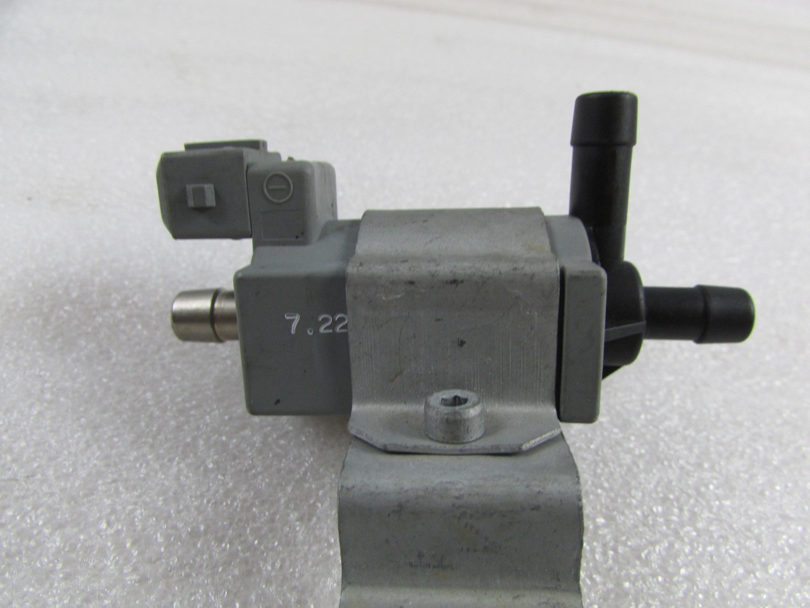 Ferrari 360, Exhaust Vacuum Solenoid Valve, Used, P/N 178309