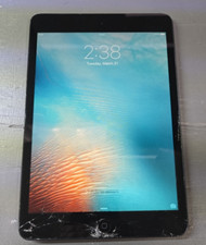 Apple iPad mini Model-A1432 16GB Version 9.3.5