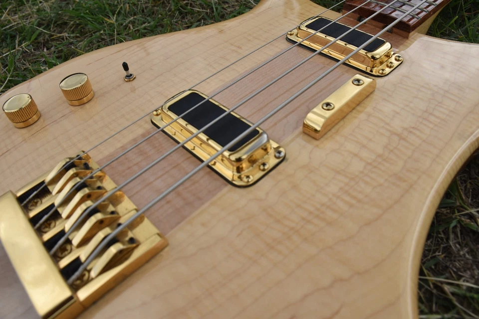 Bajo eléctrico Rickenbacker 4004 Cheyenne II - MANCINO ZURDO Foto 2 de 4