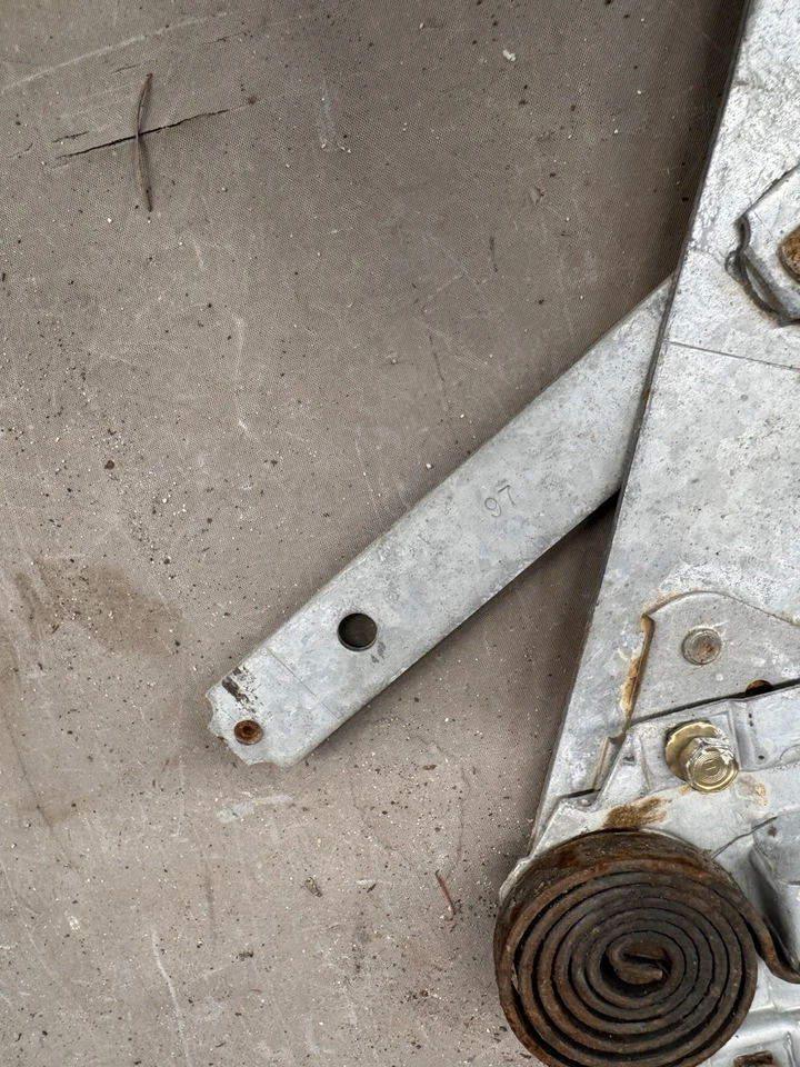 1961-1964 Chevy Impala 4 Door Rear Window Regulator Bonneville Electra Catalina - Image 3 of 4