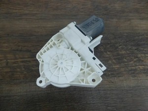 Original Audi A4 8K Fensterhebermotor hinten rechts 8K0959812A