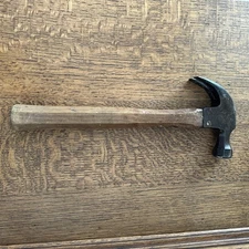 Belknap Bluegrass Claw Hammer Original Wood Handle Carpenter