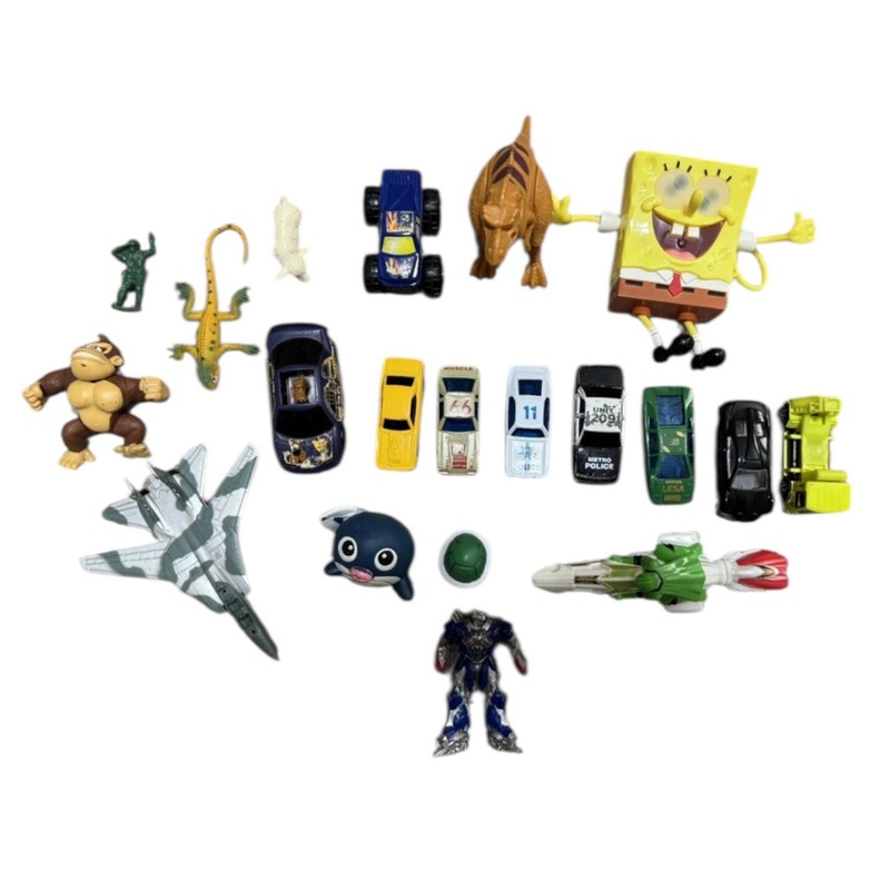 Lot of 20 Vintage Toys Pokémon, Donkey Kong, Scobby Doo, Cars and Others