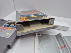 Metroid Silver (Nintendo NES) Complete in Box CIB Manual Game Box