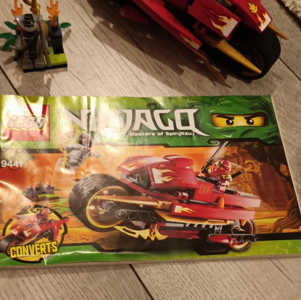 LEGO Ninjago 9441 Kai's Blade Cycle, photo 4 of 4