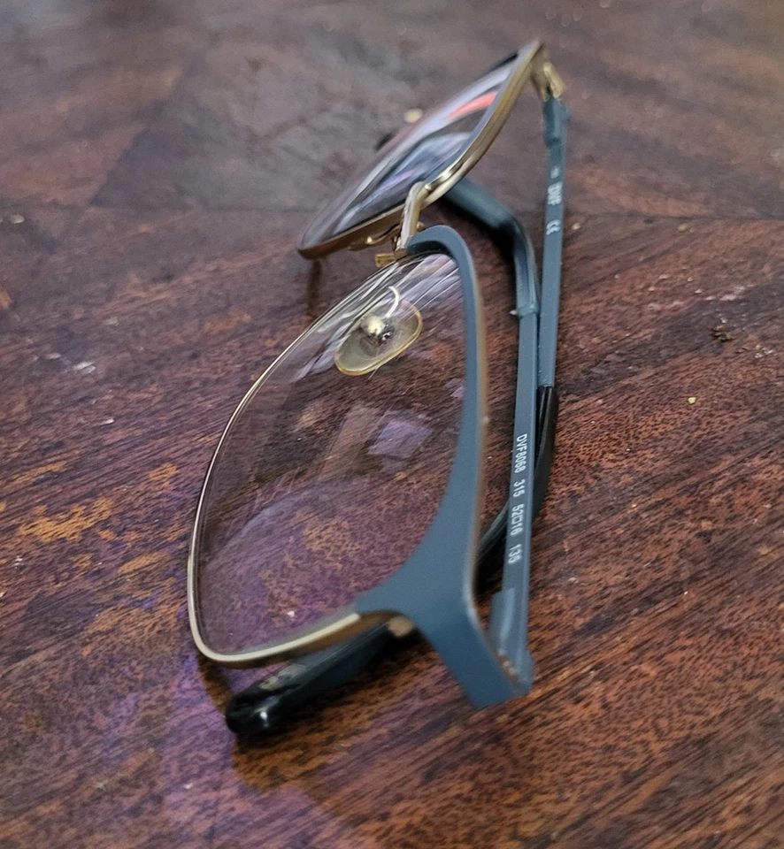 Gafas azules Diane von Furstenberg DVF 8068 315 52 mm Foto 3 de 4