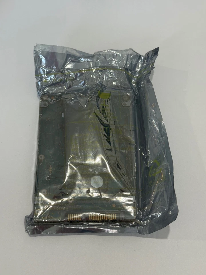 NEW!!! Fujitsu MHZ2320BJ FFS G2 320Gb CA07096-B32900DL HARD DISK DRIVE - Image 2 of 2