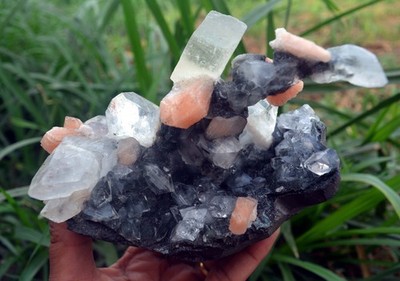 calcite w/ apophyllite & stilbite -chalce(Modified Item) minerals specimen m-5