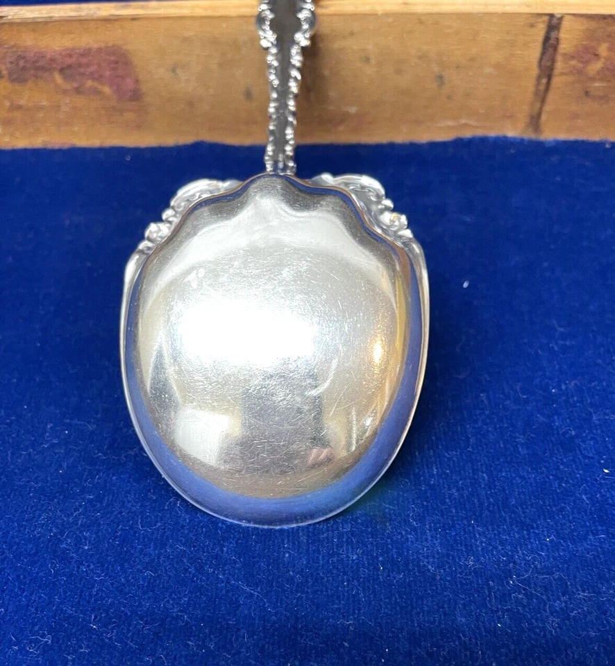 Cuchara grande Luis XV de 8,5" Whiting/Gorham de plata de ley 83 gramos ml Foto 3 de 4