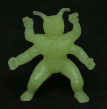 1995 A02 Mutant Monsters ARACKNE PERU 1995 MIMP Glow in the dark Green Light