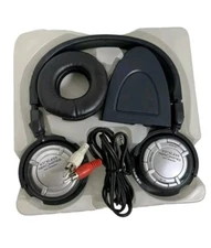 Rocketfish Digital Wireless Headphones RF-WHP01 Complete Over Ear Stereo