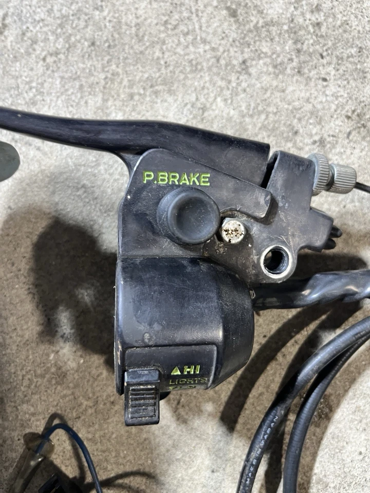 1979 79-81 Honda CM400A controles hondamáticos freio sinais altos baixos L&R - Imagem 3 de 4