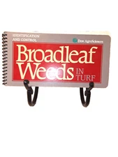 Identification and Control -Broadleaf Weeds in Turf (Paperback) Dow AgroSciences