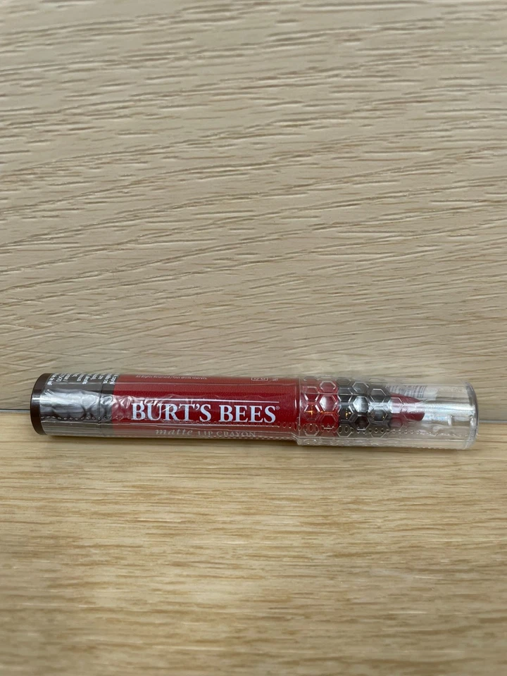 Crayón labial mate Burt's Bees 0,11 oz 411 - Redwood Forest NUEVO SELLADO Foto 3 de 4